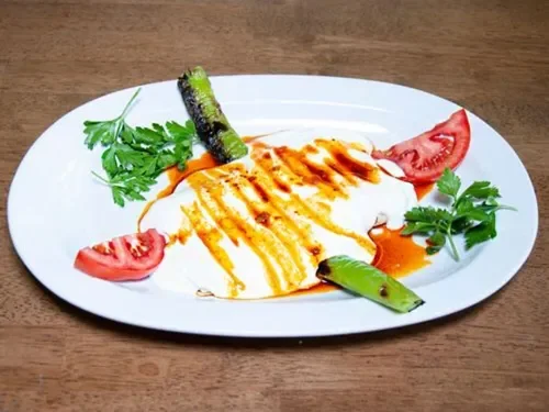 Yoğurtlu Kebap