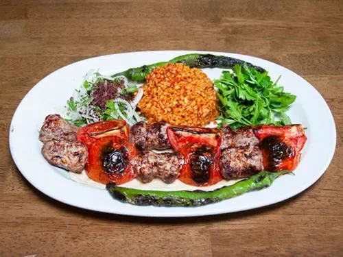 Domatesli Kebap