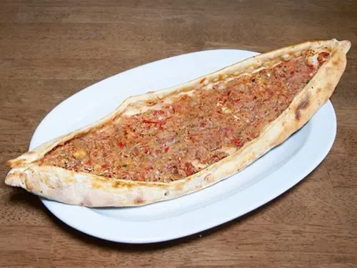 Kıymalı Pide