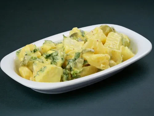 Ballı Hardallı Patates Salatası