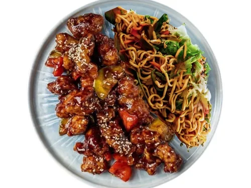 Sebzeli Noodle Üstü General TSO