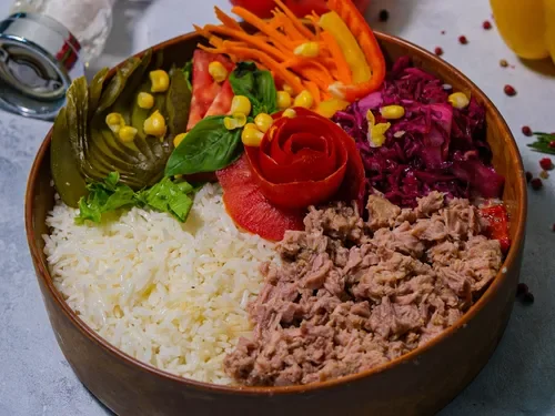 Ton Balıklı Bowl
