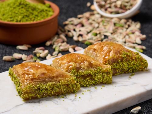 Fıstıklı Üçgen Baklava (500 g)