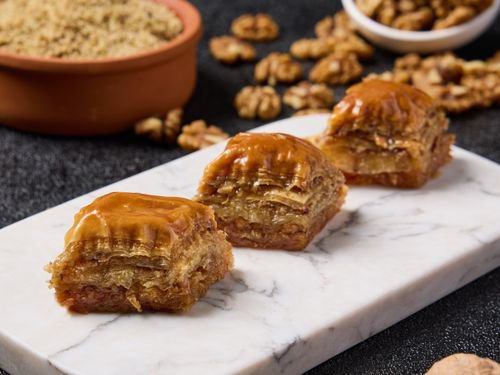 Cevizli Ev Baklavası (500 g)