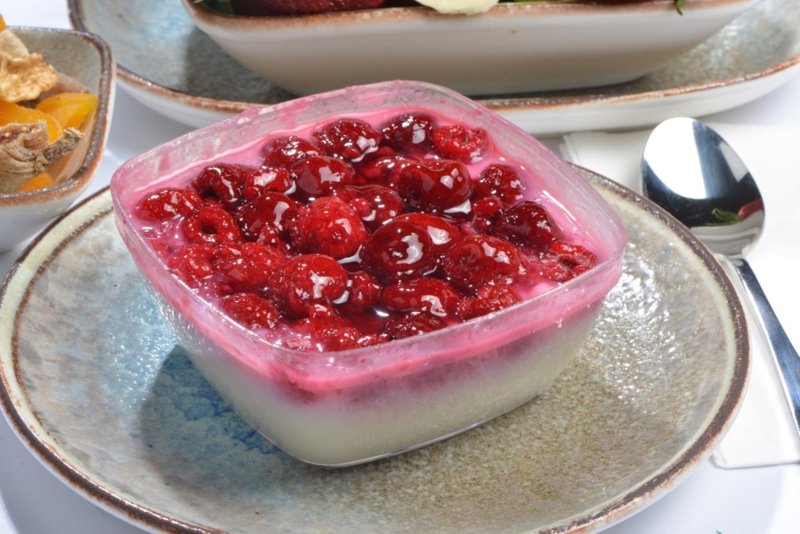 FRANBUAZLI MUHALLEBI