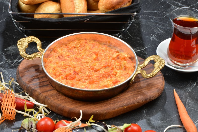 SADE MENEMEN