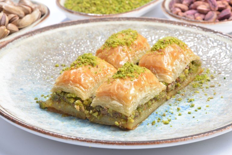 FISTIKLI BAKLAVA DILIM