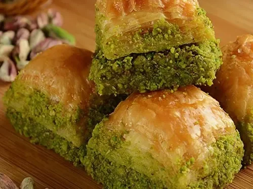 Fıstıklı Baklava (500 g)