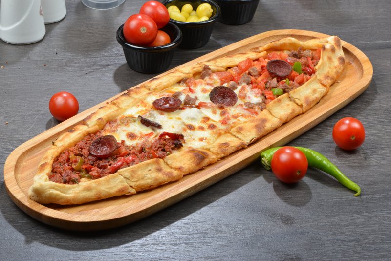 KARISIK PIDE