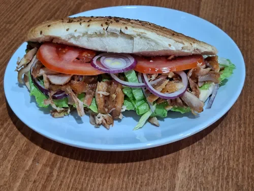 Döner Sandviç (100 g) Menü