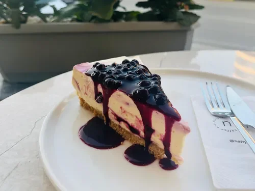 Yaban Mersinli & Limonlu Cheesecake