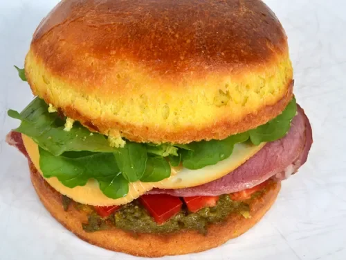 Scamorza Brioche Sandviç