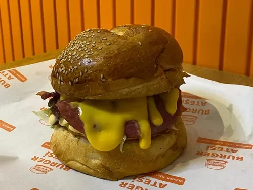 Atom Burger