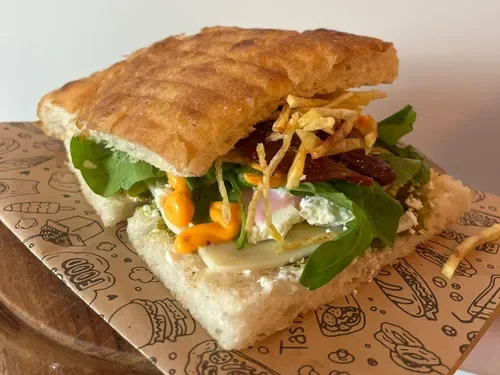 Craving Bol Peynirli Focaccia
