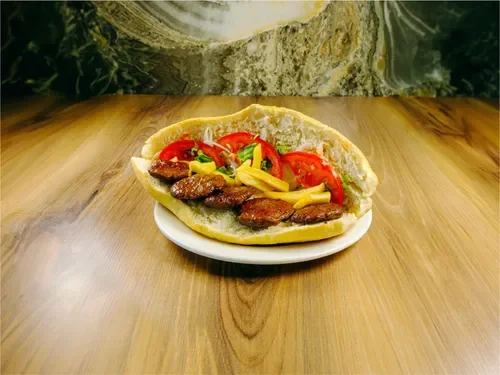 Yarım Ekmek Arası Izgara Köfte