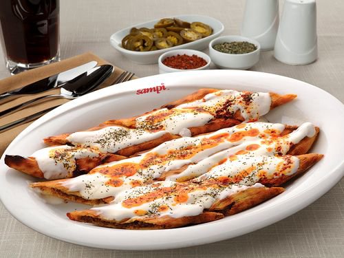 Yoğurtlu Pide (Kapalı)